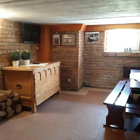 Dwie Podkowy Farm stay