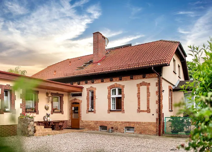 Dwie Podkowy Trzebiatow nad Rega